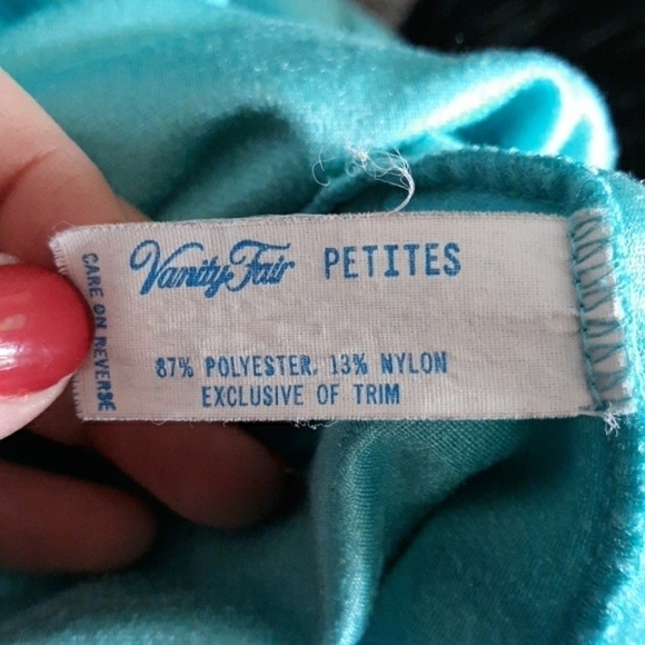 🌟 Vintage Vanity Fair robe size medium petite - Picture 8 of 8